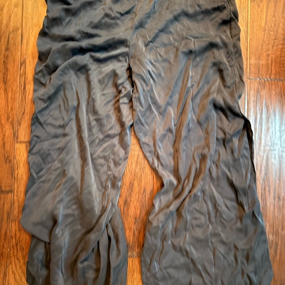 Quince black silk pajamas - Picture 4 of 4